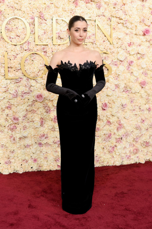 Cristin Milioti Dazzles at Golden Globes, January 2025 2