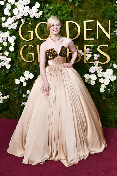 Elle Danning Turns Heads at Golden Globes, January 2025 5