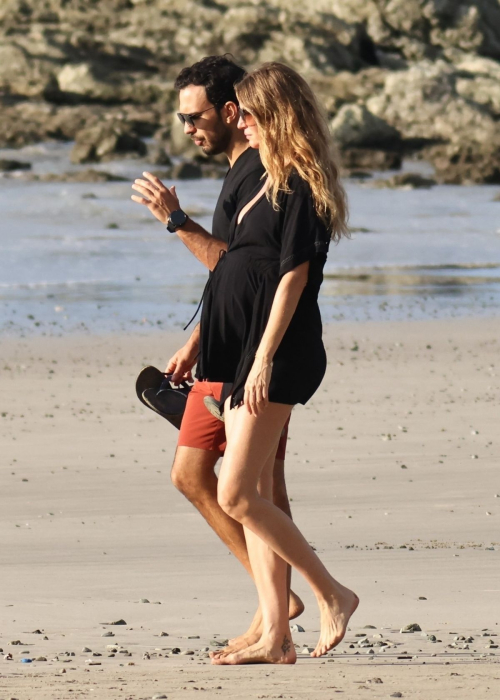 Gisele Bundchen and Joaquim Valente in Costa Rica, December 2024 5