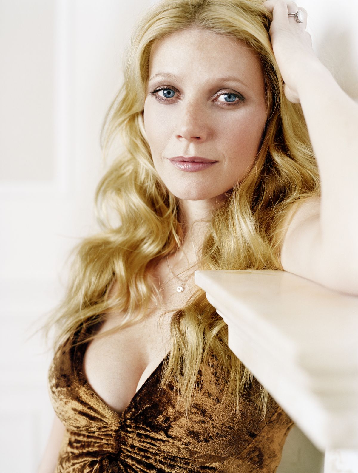 Gwyneth Paltrow at Photoshoot, January 2004