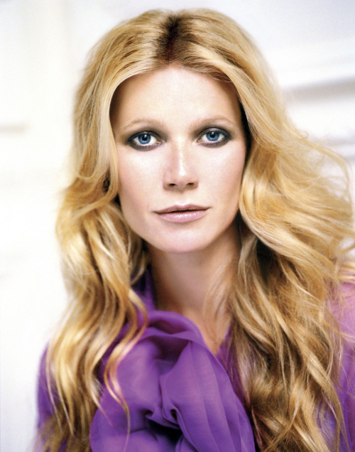 Gwyneth Paltrow at Photoshoot, January 2004 20