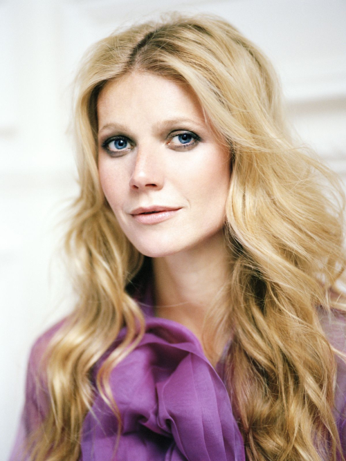 Gwyneth Paltrow at Photoshoot, January 2004 23