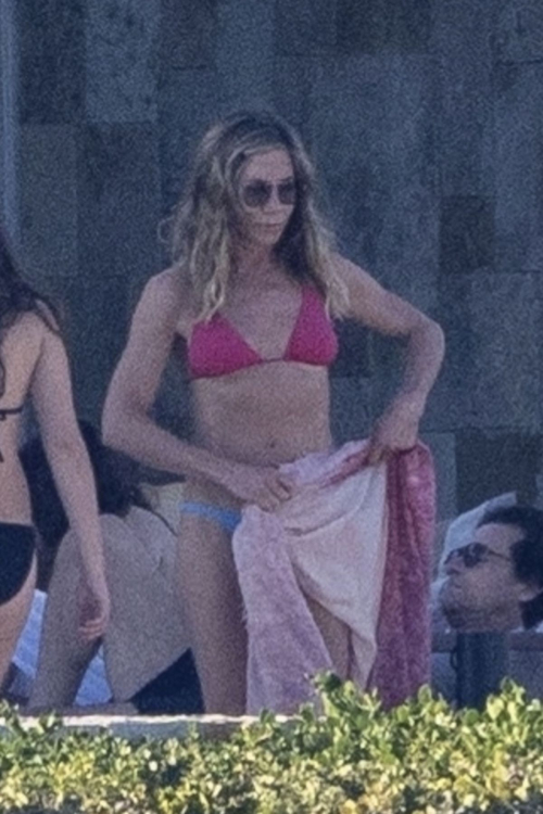 Jennifer Aniston in Cabo, January 2025 1