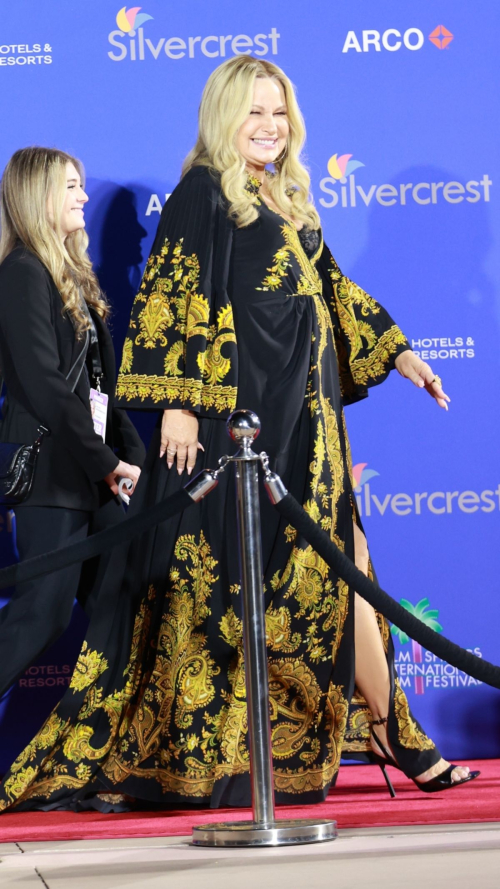 Jennifer Coolidge at Palm Springs Film Awards, January 2025 5