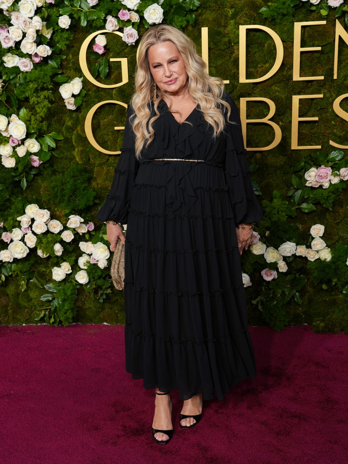 Jennifer Coolidge Sizzles in Stunning Gown at Golden Globes, January 2025