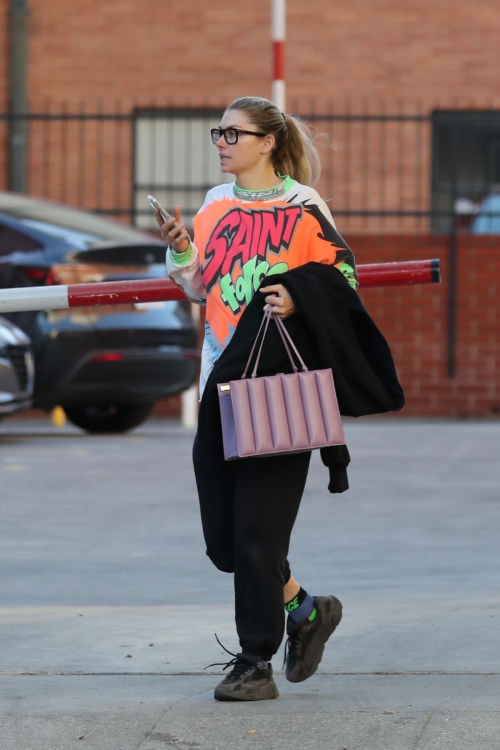 Jessica Hart Spotted in Los Angeles, January 2025 3