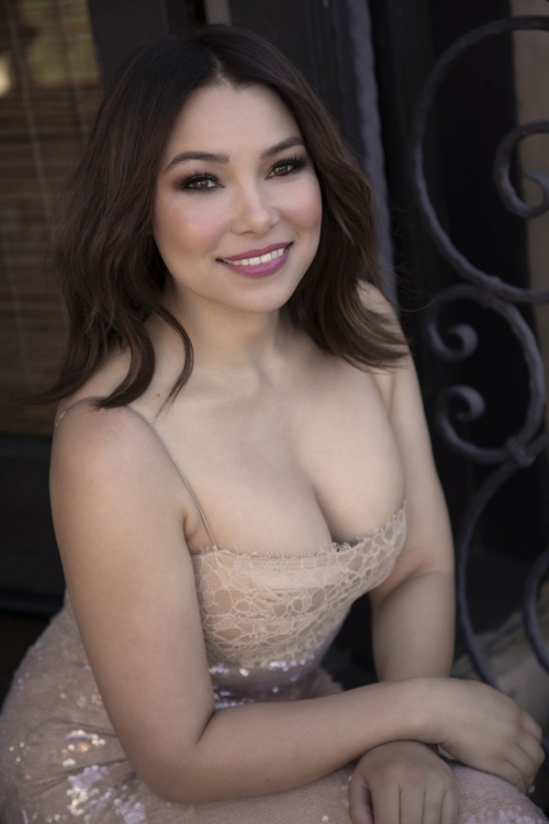 Jessica Parker Kennedy for ViewTies Magazine, February 2024 2