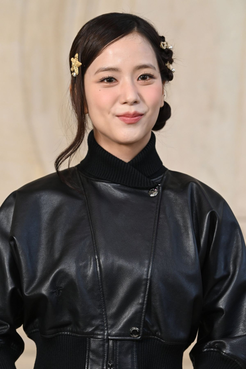 Jisoo at Christian Dior Haute Couture Show, January 2025 1