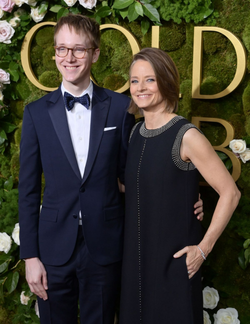 Jodie Foster Looks Stunning at Golden Globes, January 2025 1