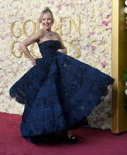 Kate Hudson Glows at 82nd Annual Golden Globes, January 2025 1