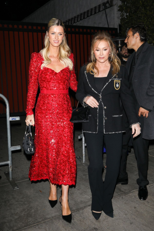 Kathy and Nicky Hilton Dazzle at Vanity Fair & Amazon MGM Studios Party, January 2025 4