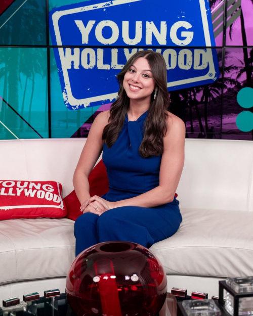 Kira Kosarin at Young Hollywood Studio, January 2025 6