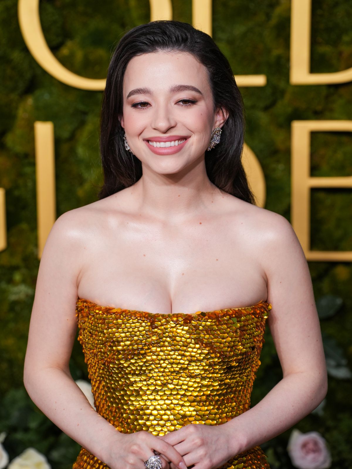 Mikey Madison Wows in Gold at the Golden Globes, January 2025