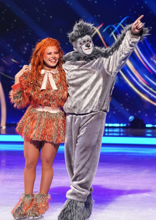 Molly Beth Lanaghan at Dancing on Ice, January 2025 6