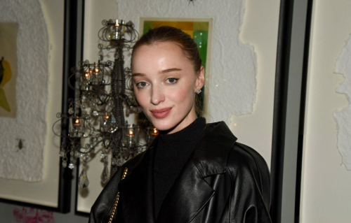 Phoebe Dynevor Wows at Inheritance Screening, January 2025 6