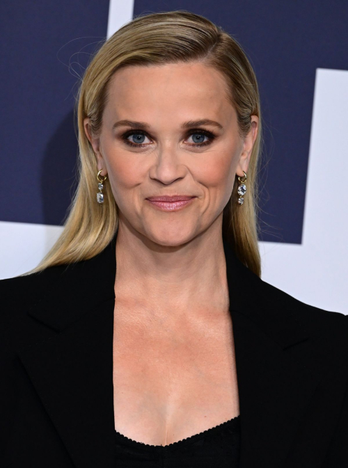 Reese Witherspoon Arrives at You