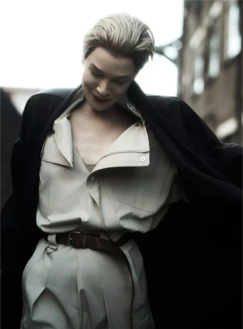 Renee Zellweger for British Vogue, February 2025 3