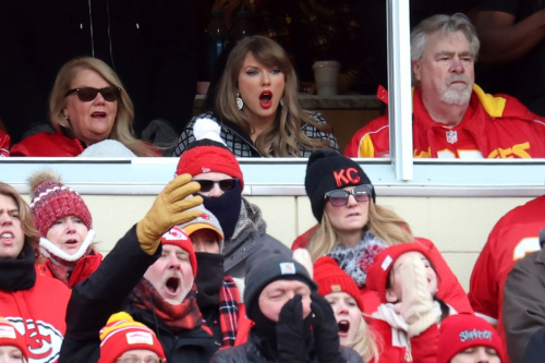 Taylor Swift at Divisional Playoff, January 2025 6