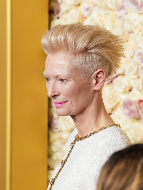 Tilda Swinton Exudes Glamour at Golden Globes, January 2025 4