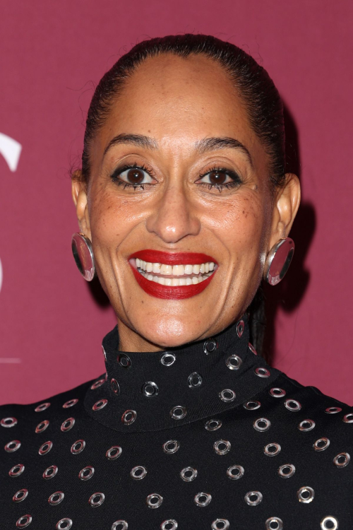 Tracee Ellis Ross at WWD Style Awards, January 2025 4