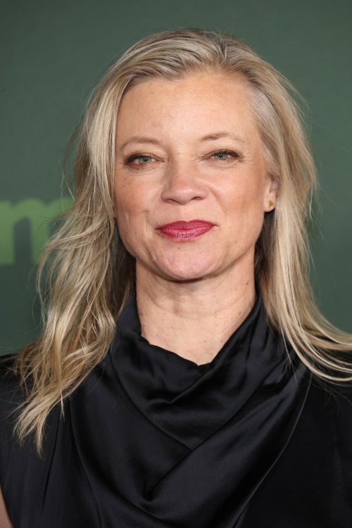 Amy Smart at The White Lotus Season 3 Premiere, Feb 2025 6