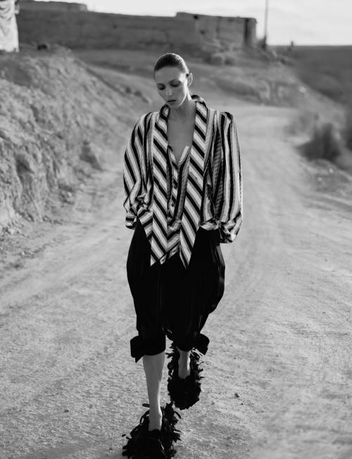 Anja Rubik for Elle France Feature, February 2025 30