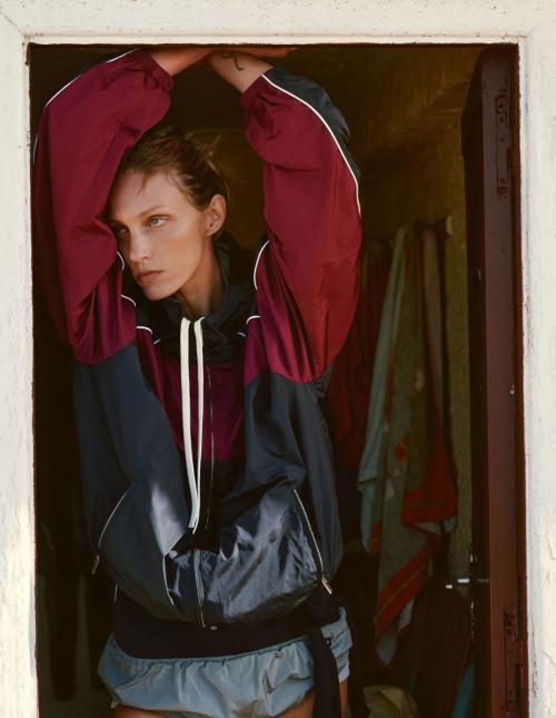 Anja Rubik for Elle France Feature, February 2025 35