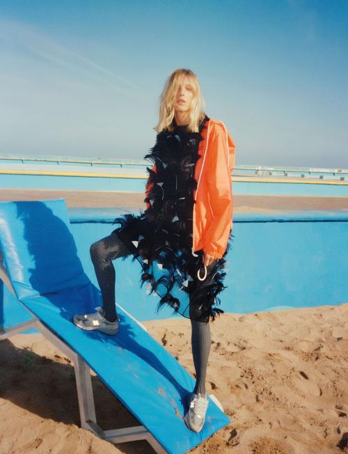 Anja Rubik for Elle France Feature, February 2025 47