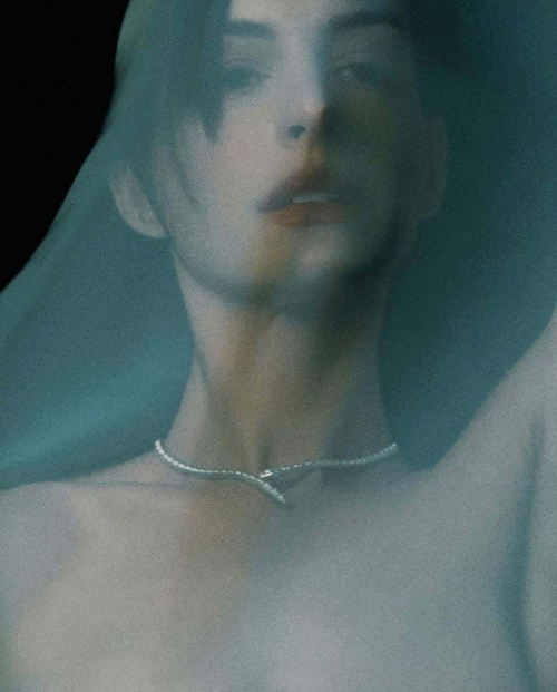 Anne Hathaway for W Magazine China, February 2025 6