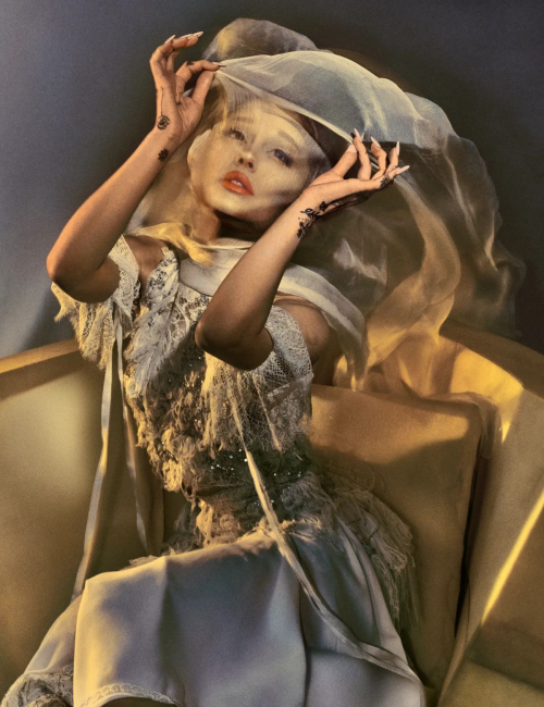 Ariana Grande for Vogue Italy, March 2025 3