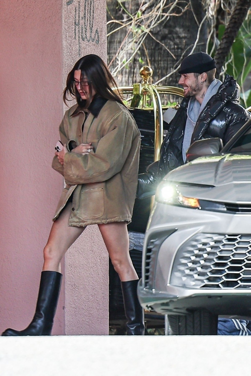 Hailey and Justin Bieber at Beverly Hills Valentine’s Lunch, February 2025 5