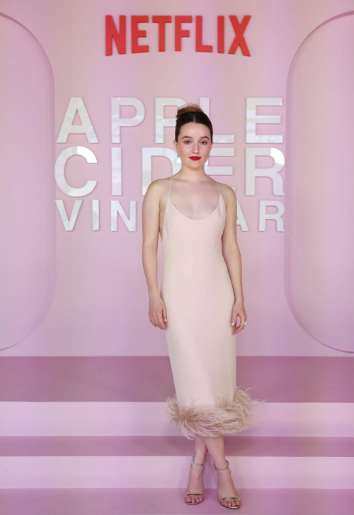 Kaitlyn Dever at Apple Cider Vinegar Premiere, February 2025 1