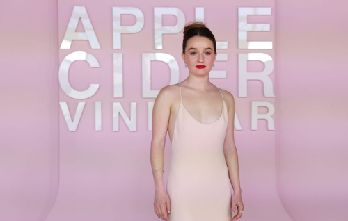 Kaitlyn Dever at Apple Cider Vinegar Premiere, February 2025 3