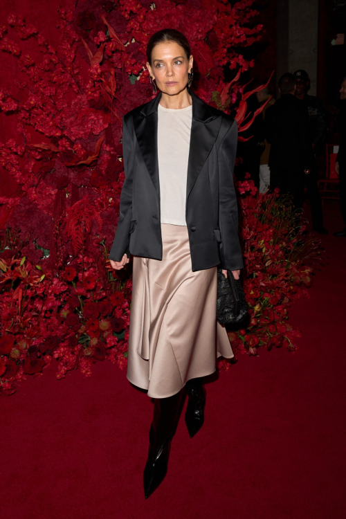 Katie Holmes at Christian Siriano FW25 Show, February 2025 1