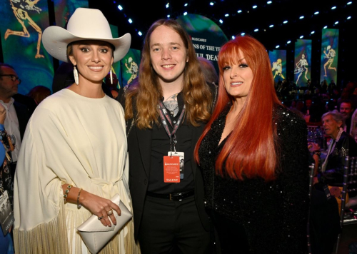 Lainey Wilson at MusiCares Persons of Year Honoring The Grateful Dead, February 2025 1