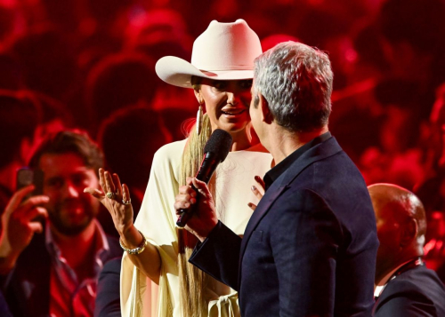 Lainey Wilson at MusiCares Persons of Year Honoring The Grateful Dead, February 2025 4