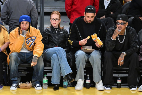 Madelaine Petsch at LA Lakers vs. Charlotte Hornets Game, February 2025 1