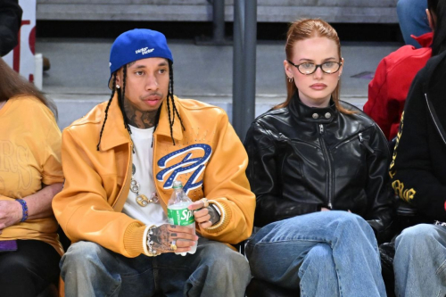 Madelaine Petsch at LA Lakers vs. Charlotte Hornets Game, February 2025 2