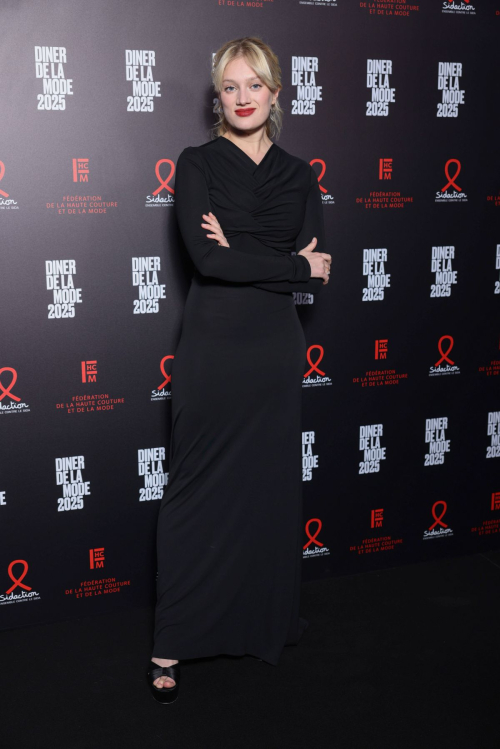 Nadia Tereszkiewicz at 22nd Fashion Dinner to Benefit Sidaction, January 2025 1