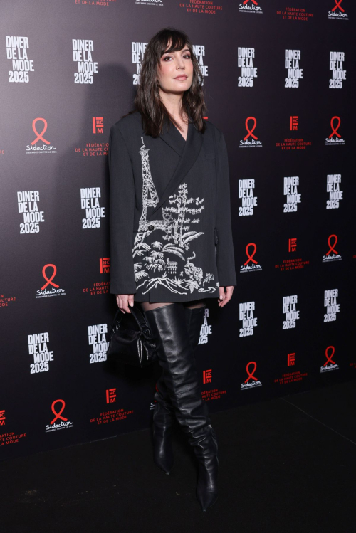 Nora Hamzawi at 22nd Fashion Dinner to Support Sidaction, January 2025 1