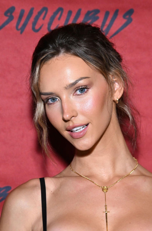 Rachel Cook Instagram Photos, February 2025 7