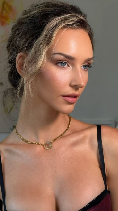 Rachel Cook Instagram Photos, February 2025 8