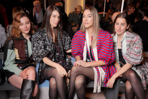 Danielle, Alana and Este Haim at Louis Vuitton Show at Paris Fashion Week, March 2025 1