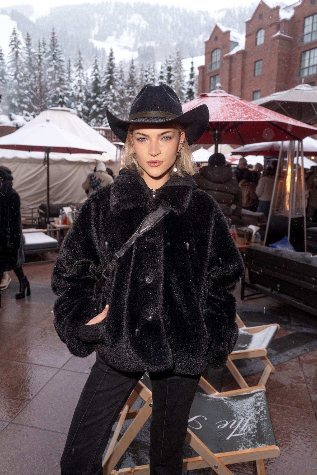 Emilia Silberg at The Snow Lodge x Revolve Apres Ski, February 2025