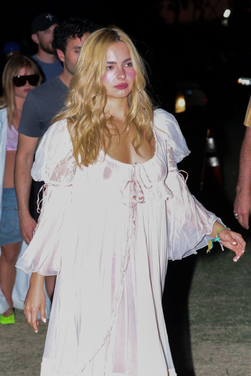 Addison Rae Out at Coachella Weekend 1 Final Night, April 2025 3
