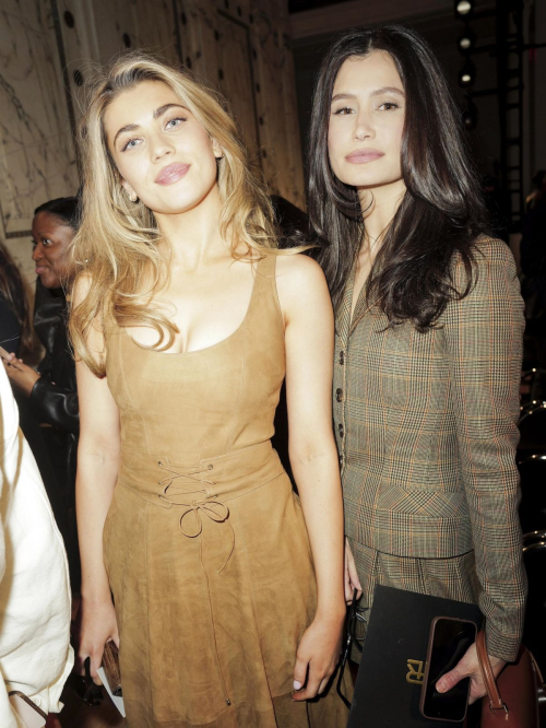 Amelie Zilber at Ralph Lauren Fall 2025 Collection Show in New York, April 2025 1