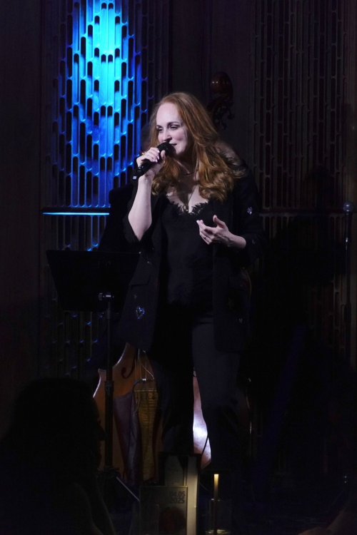 Antonia Bennett Performs Live in Las Vegas, April 2025 6