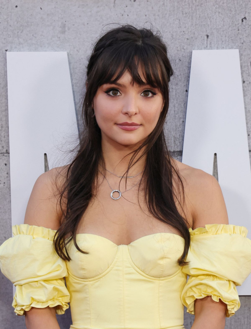 Cassady McClincy at Handmaid’s Tale Premiere, April 2025 3