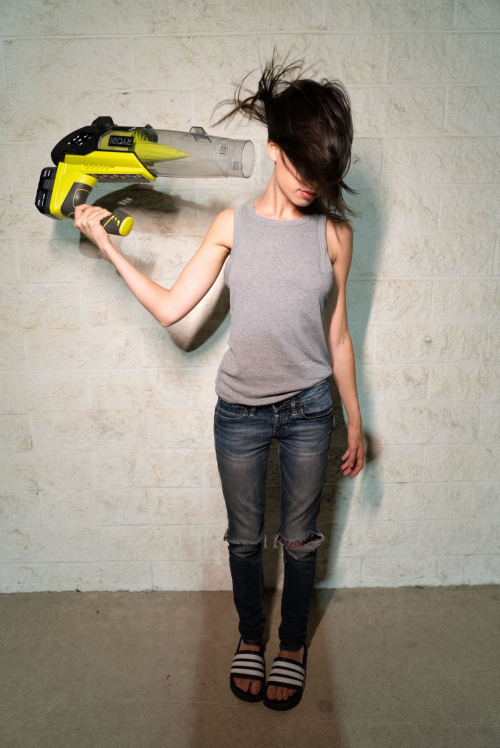 Chessa Subbiondo for Office Magazine, November 2023 12