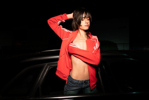 Chessa Subbiondo for Office Magazine, November 2023 3